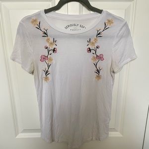 American Eagle Tshirt